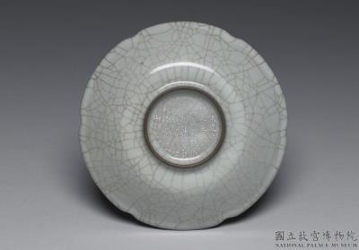 图片[2]-Dish with lobed rim in celadon glaze, Southern Song to Yuan dynasty-China Archive